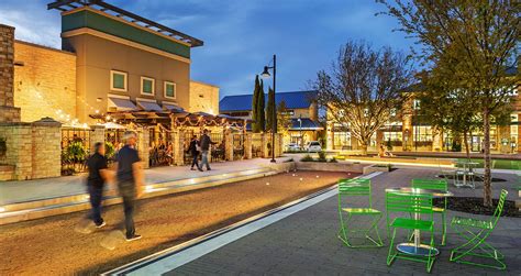 highland village hotels|THE 10 CLOSEST Hotels to The Shops at Highland Village.